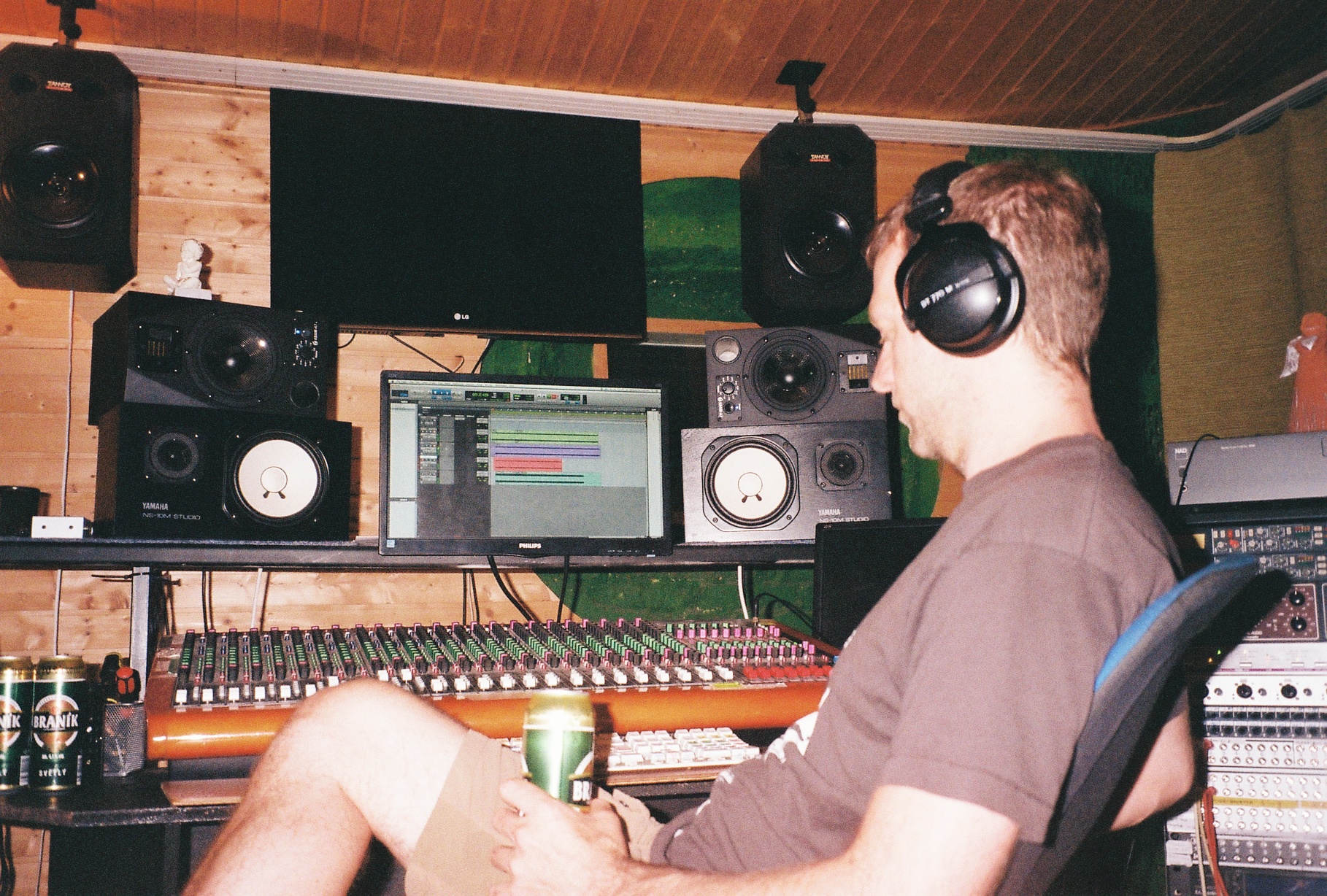 Mixing session